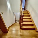 Villa Dom Na Zboczu Gory
