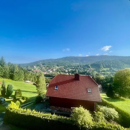 Dom Na Zboczu Gory * برينا