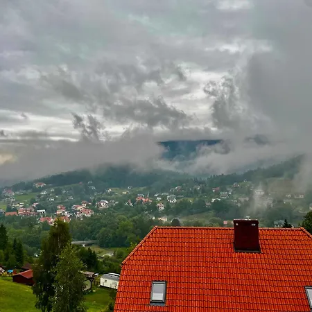 Dom Na Zboczu Góry Villa *