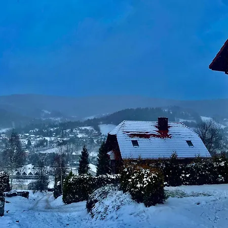 Dom Na Zboczu Gory * برينا