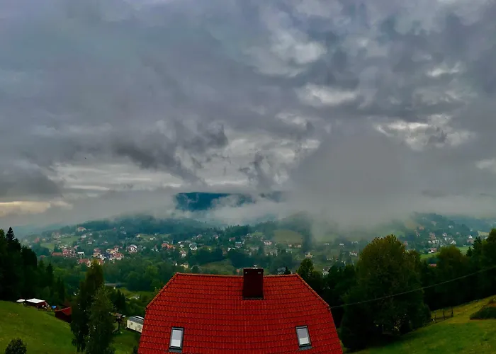 Dom Na Zboczu Gory Vila *