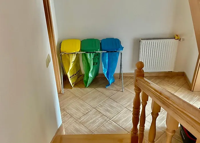 Dom Na Zboczu Gory *