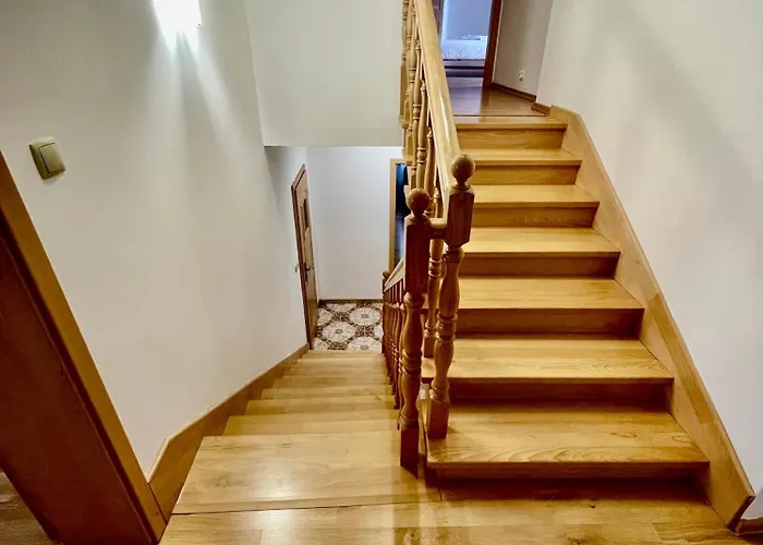 Vila Dom Na Zboczu Gory